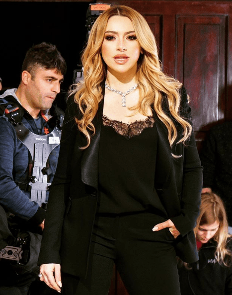 Hadise'nin bu pozlarına Ceylan Ertem de dayanamadı! 14