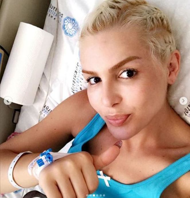 Demet Akalın, nikahların en çok aranılan ismi oldu! 10