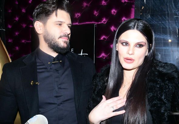 Almeda'nın bebeği 7 aylık, kendisi ise 27 oldu! 4