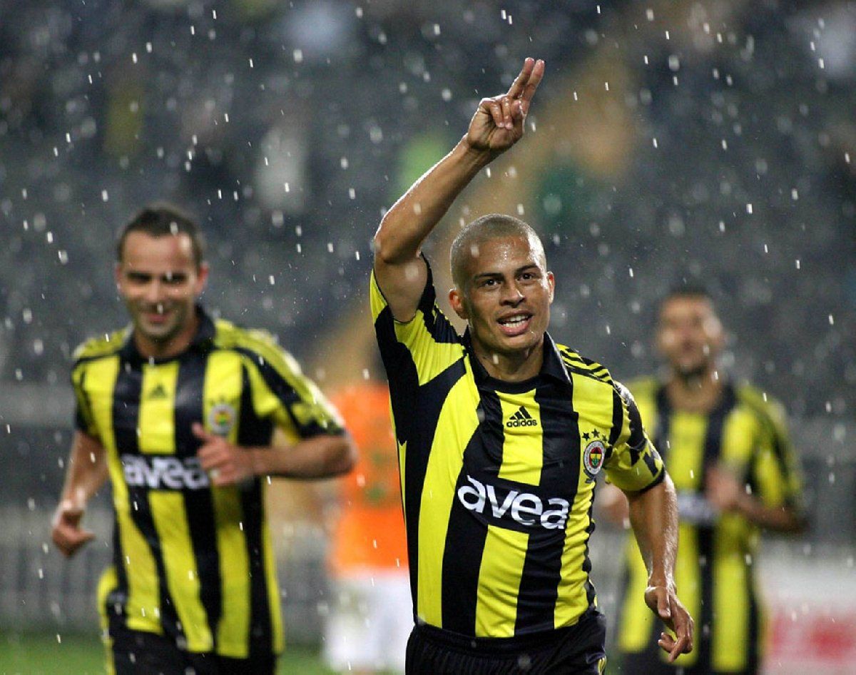 Alex'ten yıllar sonra gelen itiraf! 15