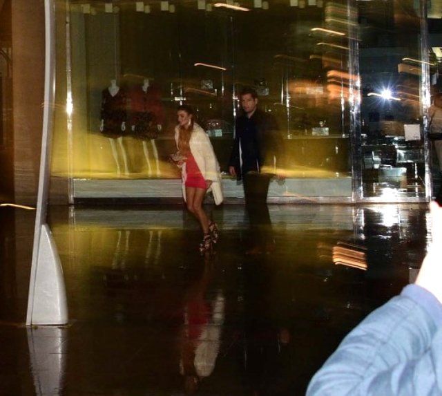 Kameraları gören Özge'den Bolt'u kıskandıran kaçış 7