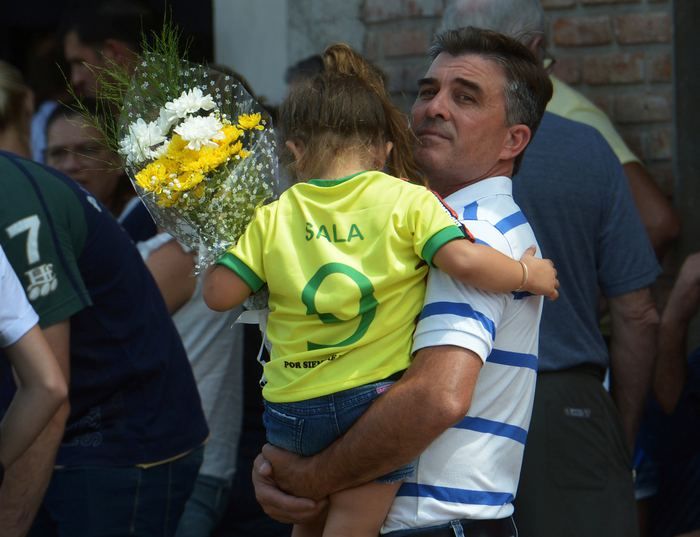 Emiliano Sala son yolculuğuna uğurlandı! 24