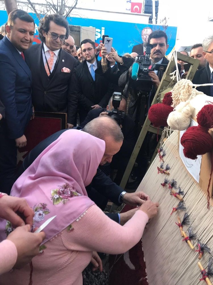 Cumhurbaşkanı Erdoğan da ilmek attı... 2