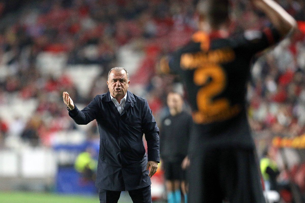O futbolcu Fatih Terim'i küplere bindirdi! 3