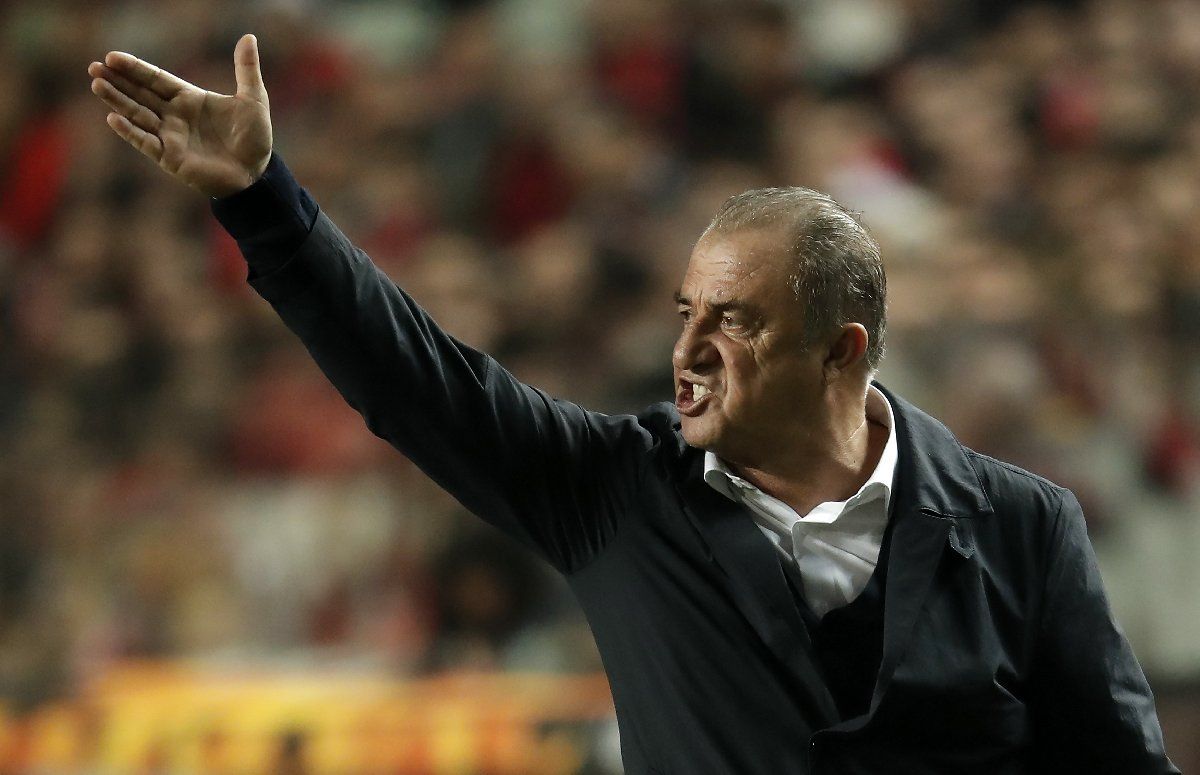O futbolcu Fatih Terim'i küplere bindirdi! 6