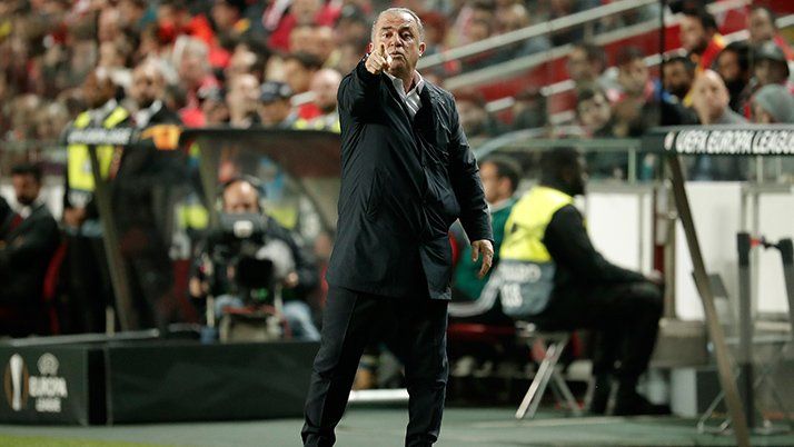 O futbolcu Fatih Terim'i küplere bindirdi! 10