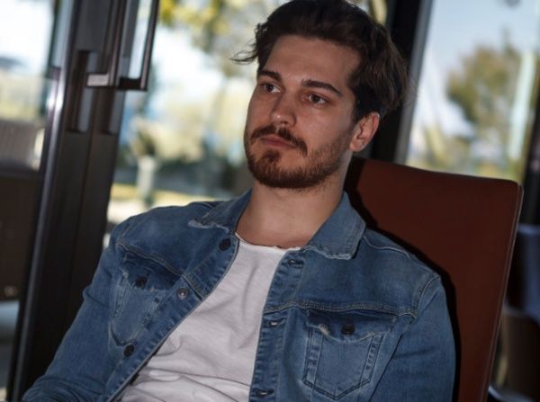 Çağatay Ulusoy fazla kilodan tanınmaz halde! 10
