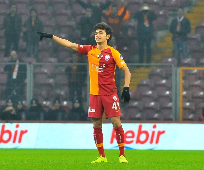 16 yaşında Avrupa'nın gündeminde! 6