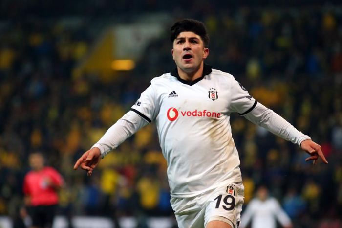 Şenol Güneş'ten kritik derbi kararı! 11