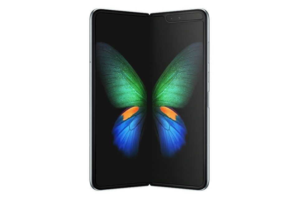 Apple'ın katlanabilir telefonundan ilk görüntü sızdı! 5