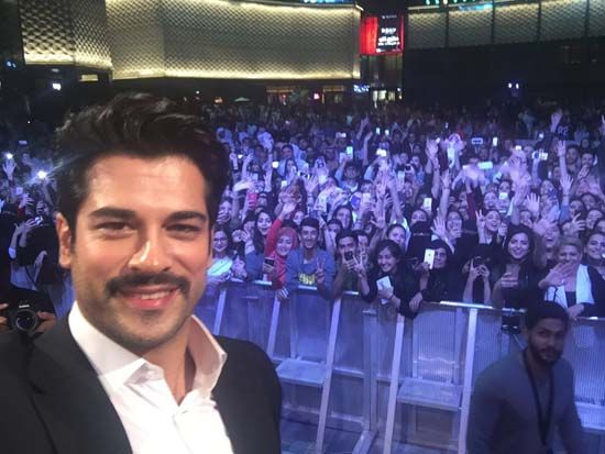 Burak Özçivit'ten Alex'e bomba transfer teklifi! 11