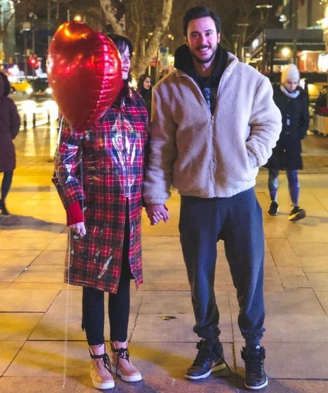 Pelin Akil'den bebek öncesi parti hazırlığı! 4