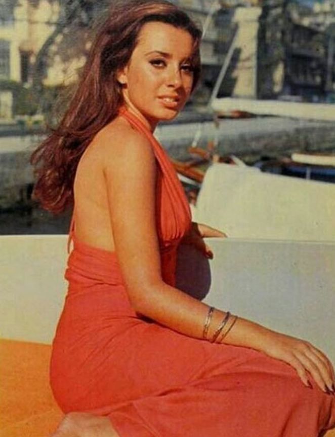 Perihan Savaş'ın hayatı da filmleri gibi sıra dışı 7
