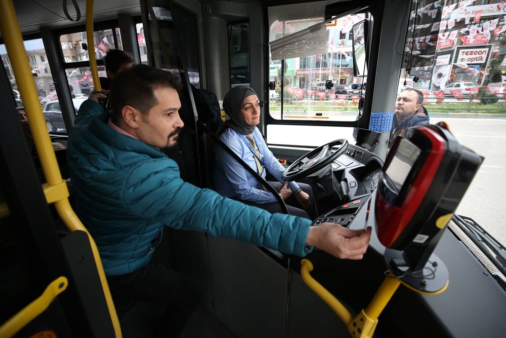 Şehir içi ulaşımın kadın şoförleri... 5