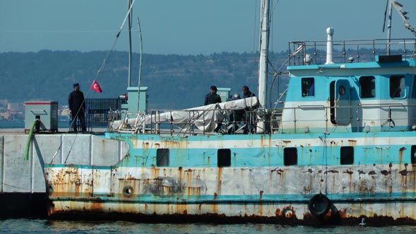 Çanakkale'de hayalet tekne! 4