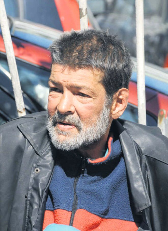 Fotoğraftaki adam bir Yeşilçam yıldızı! 9