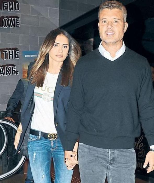 Emina Jahovic, Mustafa Sandal'a komşu oldu! 3