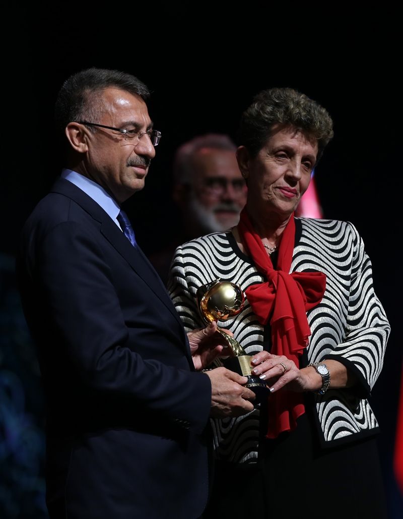 5. İyilik Ödülleri sahiplerini buldu... 6