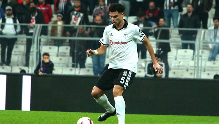 Beşiktaş'ı şikayet eden edene! 6