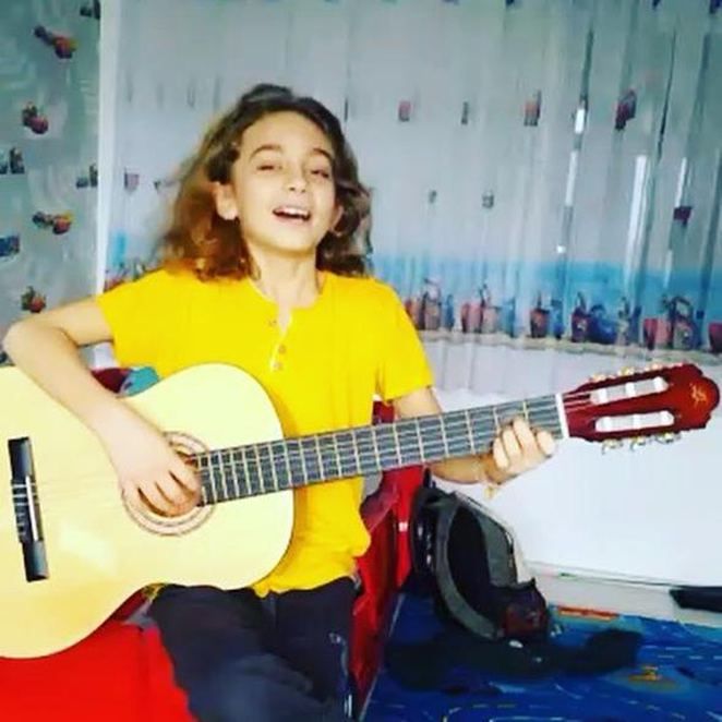 "Odaya girdim, iğrençti. Yastıkları kapattım..." 10