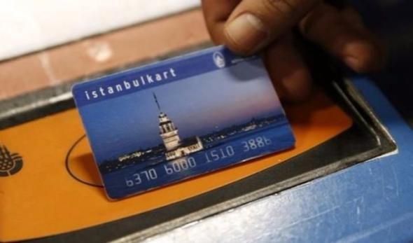 Metroda 'bakıp geçme' dönemi! 4