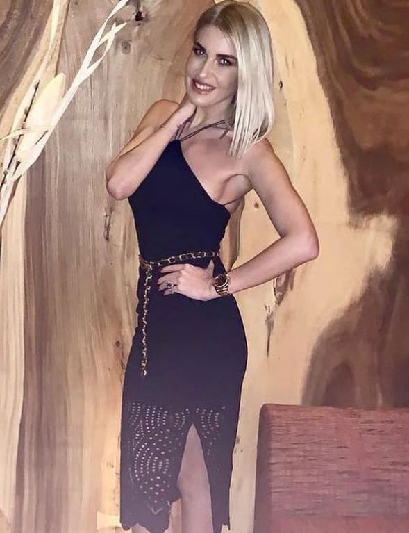 Eski eşine yeni komşu olan Emina çileden çıktı! 9