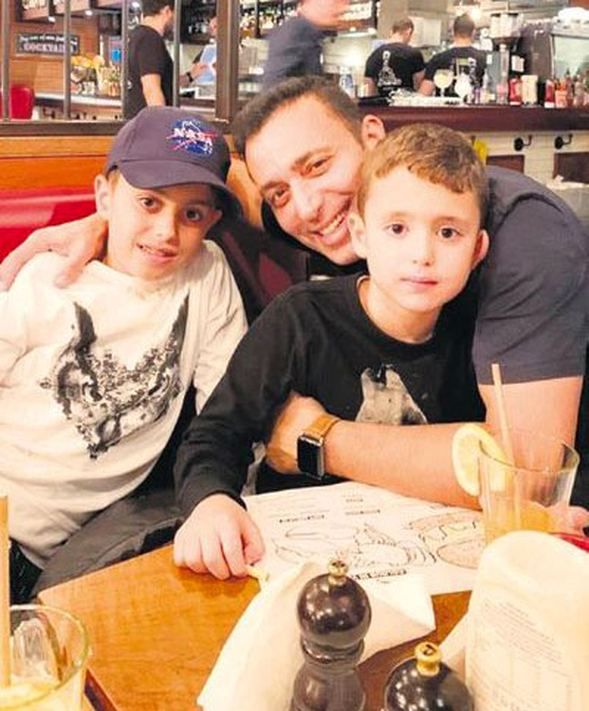 Eski eşine yeni komşu olan Emina çileden çıktı! 6