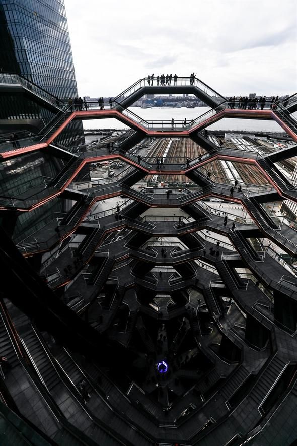 Dünyanın en büyük merdiveni Vessel açıldı! 6