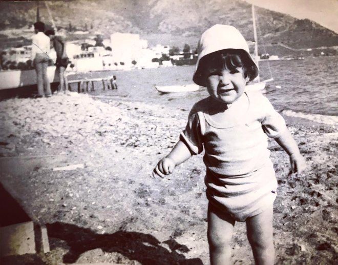 Bu bebek büyüdü ve dünyanın en güzel kadını oldu! 25