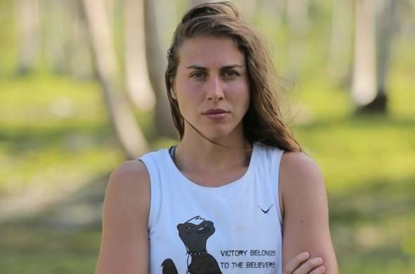 Survivor yarışmacısına "enerji yükleyeceğim" tacizi! 11