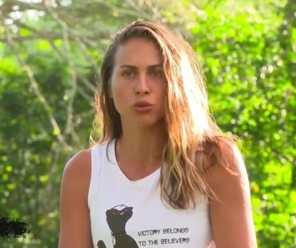 Survivor yarışmacısına "enerji yükleyeceğim" tacizi! 5