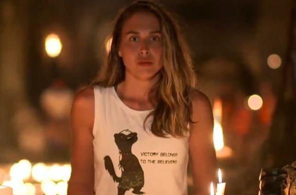 Survivor yarışmacısına "enerji yükleyeceğim" tacizi! 10