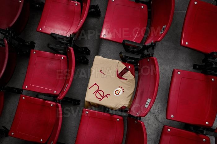 İşte Galatasaray'ın yeni sezon formaları! 14