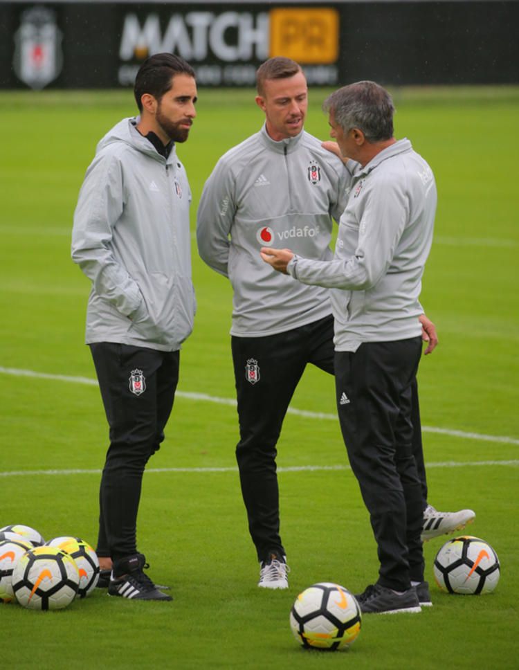 Şenol Güneş'ten sonra Beşiktaş'a İspanyol hoca! 10
