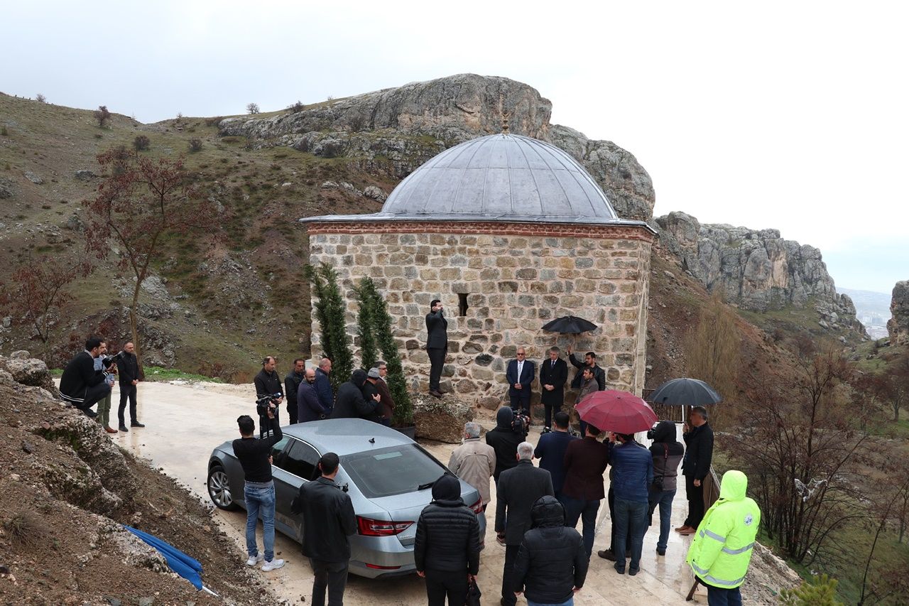 Tarihi mescitte 119 yıl sonra ilk namaz... 6