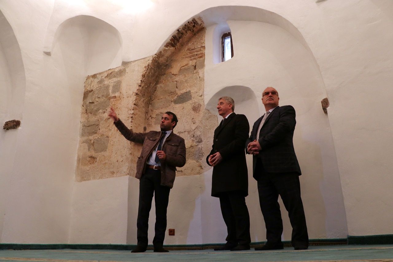 Tarihi mescitte 119 yıl sonra ilk namaz... 7