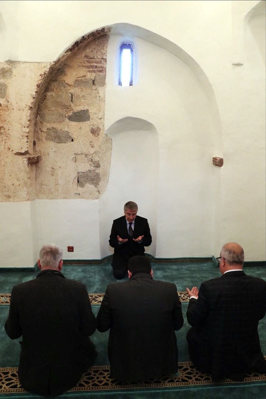 Tarihi mescitte 119 yıl sonra ilk namaz... 13