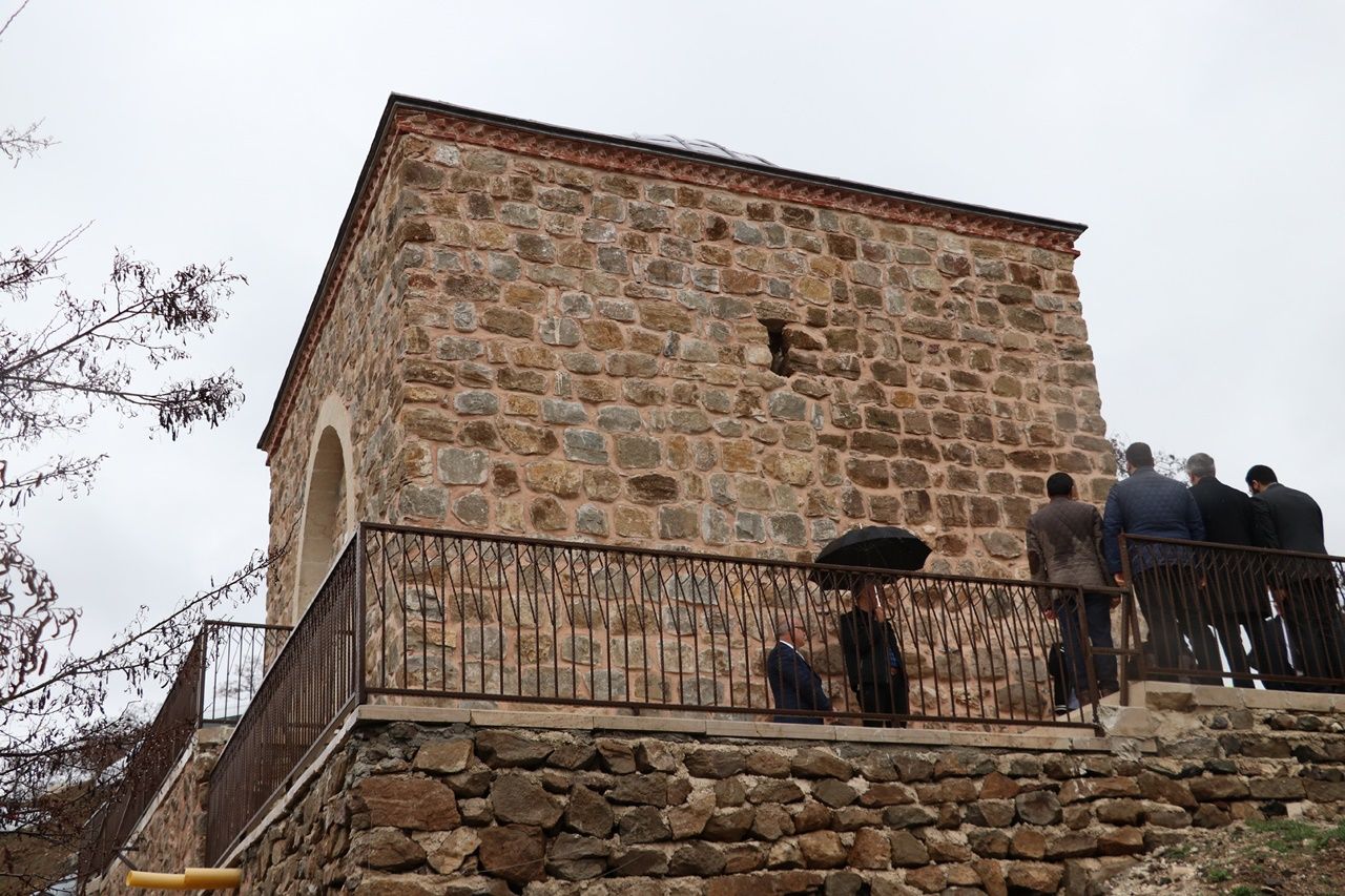 Tarihi mescitte 119 yıl sonra ilk namaz... 17