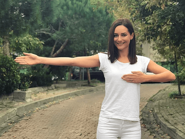 Dizilerden yana yüzü gülmeyen oyuncular! 12