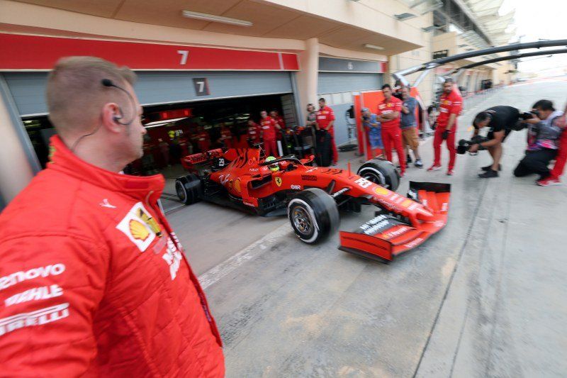 Mick Schumacher, Ferrari ile teste çıktı! 1
