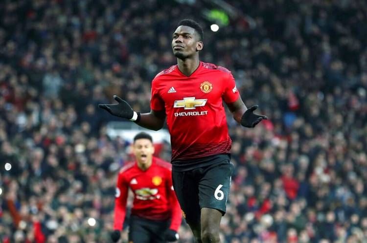 Dünyanın en çok kazanan futbolcuları! 3