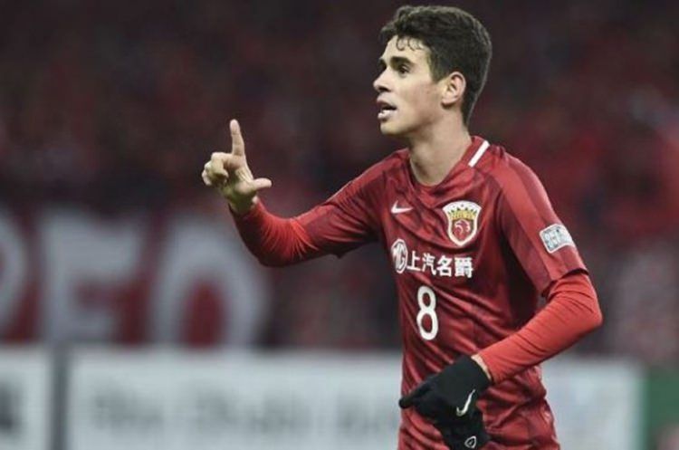 Dünyanın en çok kazanan futbolcuları! 7