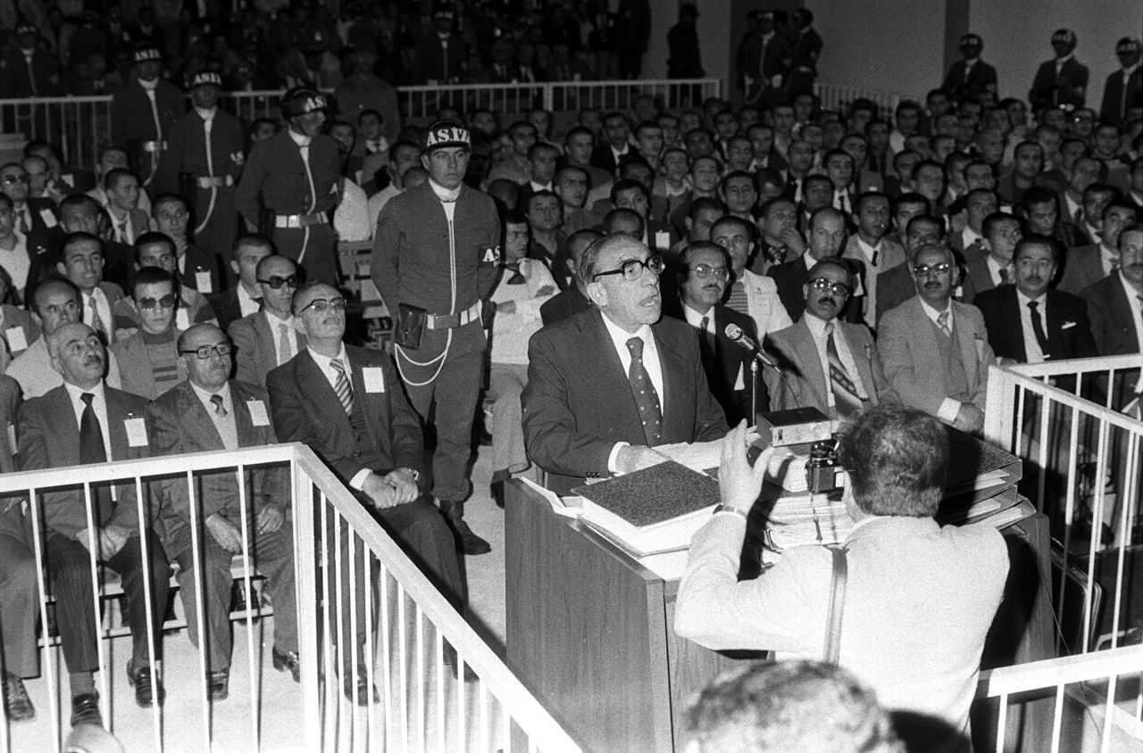 Fotoğraflarla ülkücü hareketin lideri Alparslan Türkeş... 4