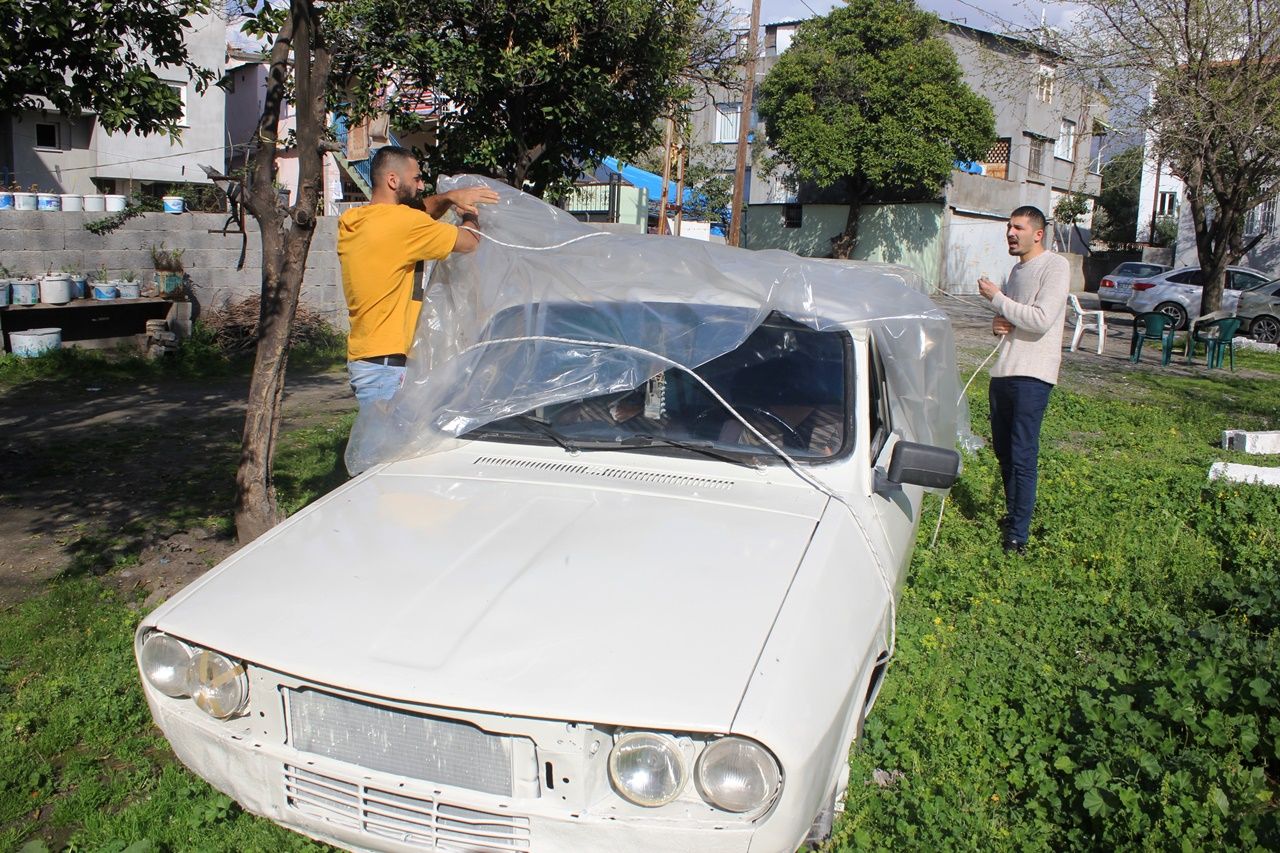 Düğünü için 1978 model aracı limuzine dönüştürdü! 2