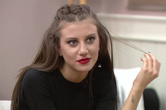 Eski gelin adayı Kısmetse Olur'un iç yüzünü anlattı! 15