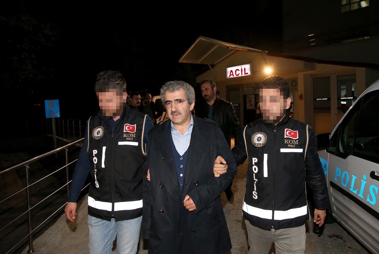 Eski ÖSYM Başkanı Ali Demir Ankara'ya getirildi... 5