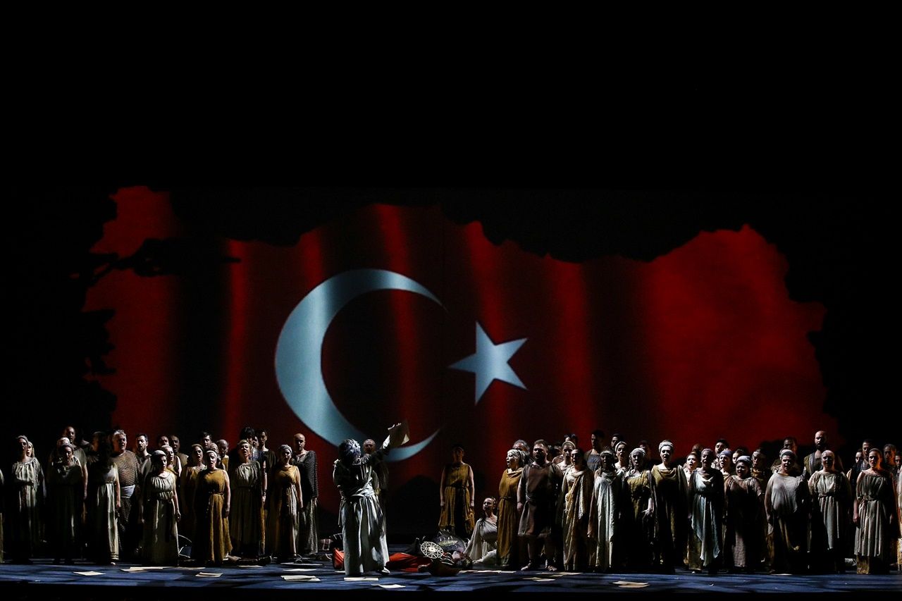 Truva gösterisiyle Rusların gönlünü fethettik... 11