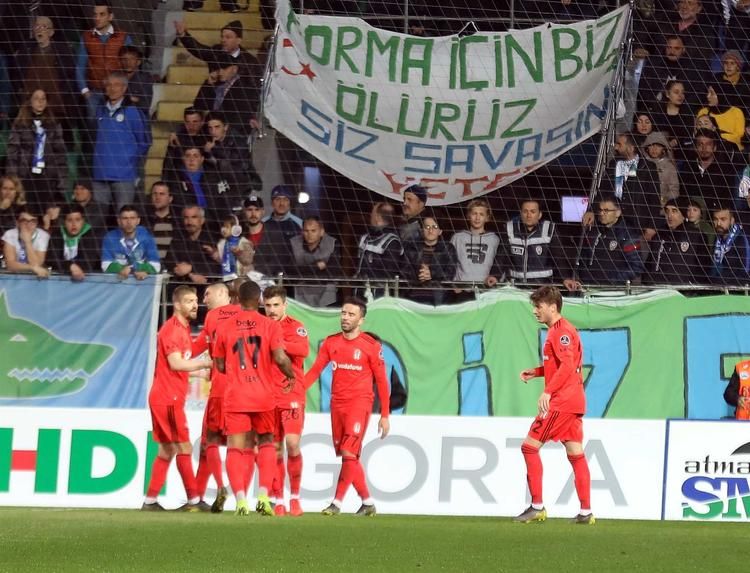 Beşiktaş'ın tartışılan gollerinin arkasından Bülent Yıldırım çıktı! 8
