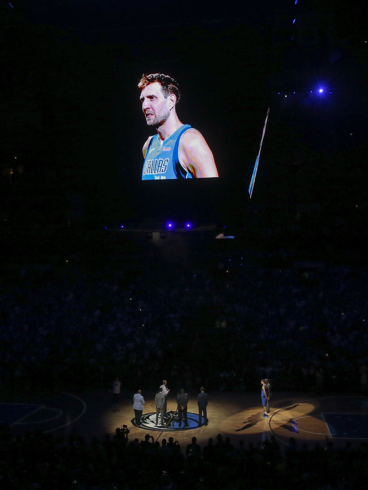 Dirk Nowitzki basketbolu bıraktı! 15