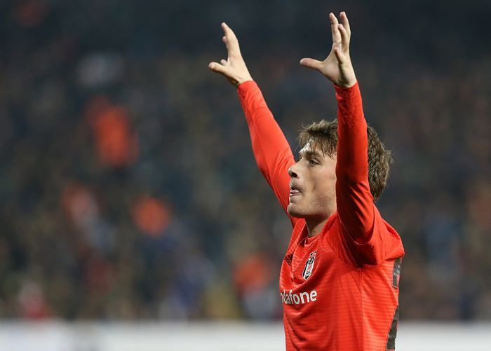 Beşiktaş'ta Adem Ljajic harekatı! Acil para aranıyor... 2